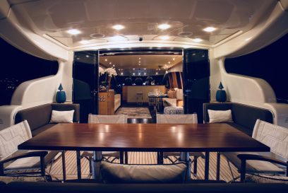 M/Y ECLAT - Outside seating area