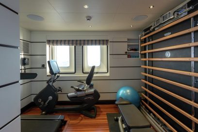 BATON ROUGE 00005785