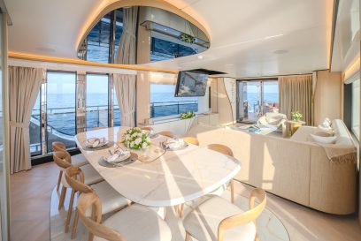MAJESTY 100 TERRACE AQUA MARINE