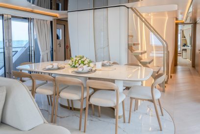 MAJESTY 100 TERRACE AQUA MARINE