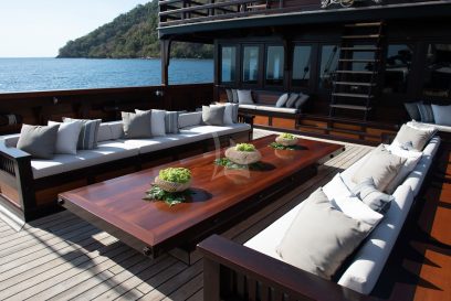 Dunia Baru - MYBA - Lounge seating