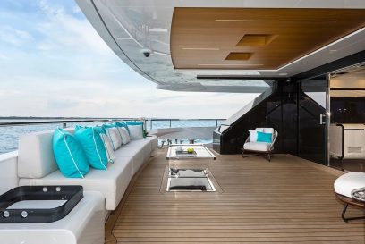 EVA.4EVA - Aqua Marine - Main deck aft 1