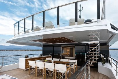 EVA.4EVA - Aqua Marine - Main deck dinning area