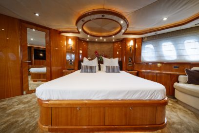 LADY YOUSRA - Master cabin