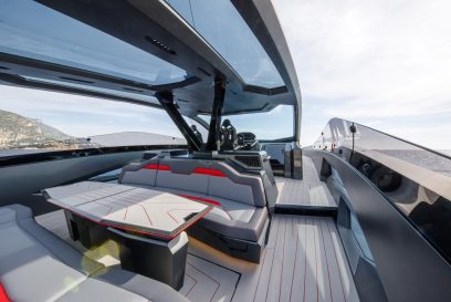 M/Y FAST ONE - LAMBORGHINI 63 - Seating area