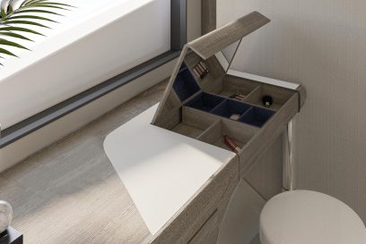 MAJESTY 60 Master Cabin Detail