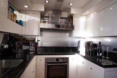 M:Y LI-JOR - Aqua Marine - Galley