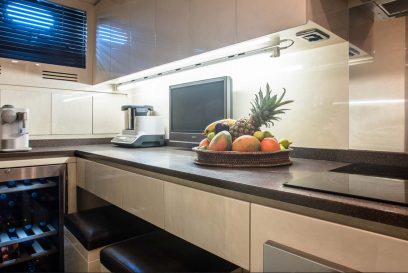 M:Y MILU II - Aqua Marine - Galley