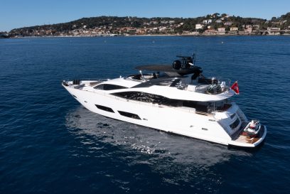 MIRKA Sunseeker Yacht
