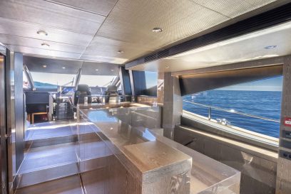 MIRKA Sunseeker Yacht