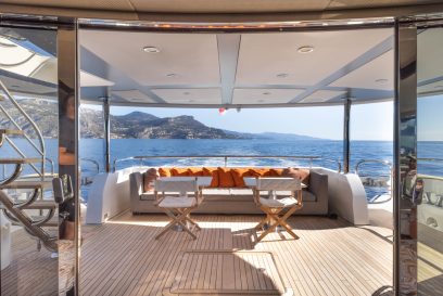 MIRKA Sunseeker Yacht