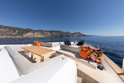 MIRKA Sunseeker Yacht
