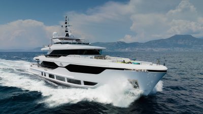 OLIVIA MAJESTY 120 Yacht