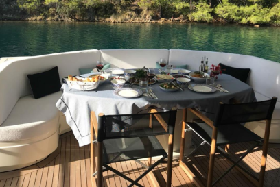 NATALIA 32 metre Sunseeker Yacht For Sale 2021 Refit Bodrum Turkey Aqua Marine (9)