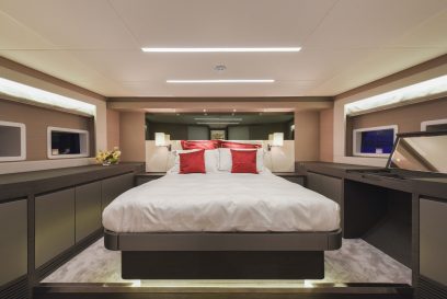 NOMAD 75 SUV - Double guest room_cabin