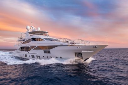 New-Waves-10354-004-running-722697