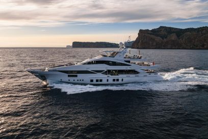 New-Waves-10354-005-running-722698