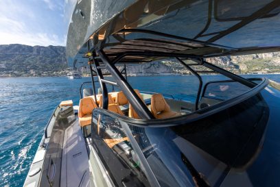 OCEAN ONE-296