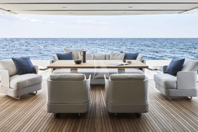 Ocean six - Seating area aft - MYBA