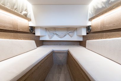 Olympic 45 SRC STERN_3