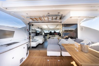 STAR OF SEVEN SEAS- Aft seating area 1