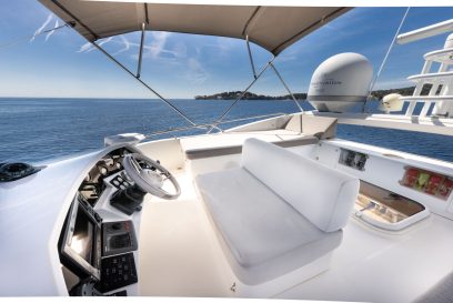 STAR OF SEVEN SEAS- Fly wheelhouse