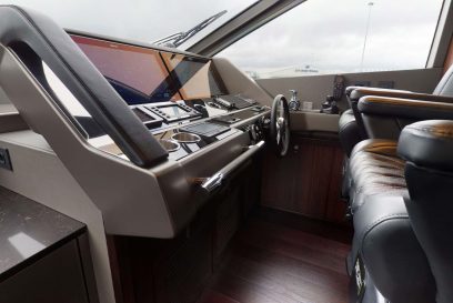 SUNSEEKER 88 - AQUA MARINE - Cockpit