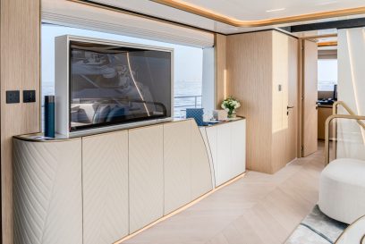 MAJESTY 100 TERRACE AQUA MARINE