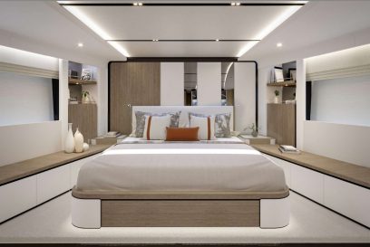 YOTO Majesty 120 2026 Charter Yacht Aqua Marine VIP Cabin (2)