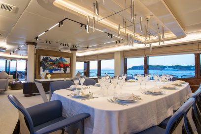 M/Y MOKA - Dining 1