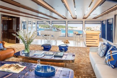 Madsummer saloon piano